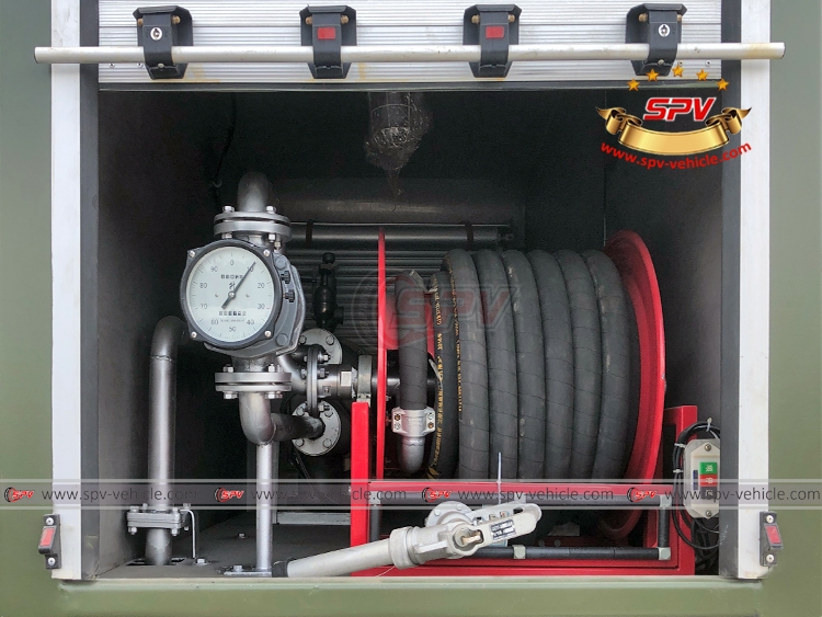 5,000 Litres Helicopter Refueling Truck Sinotruk(4x4) - Hose Reel